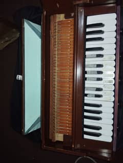 New Brend Harmonium 28000