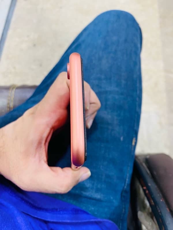 Iphone xr 64gb jv peech colour 2