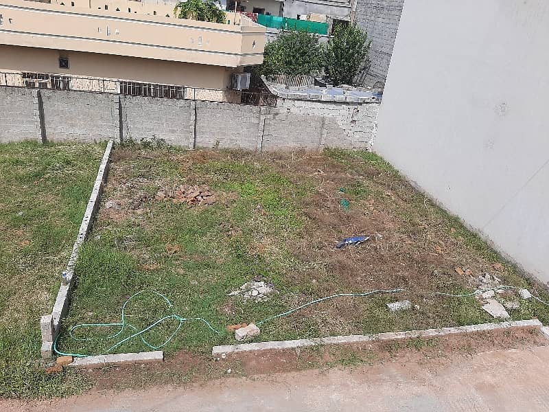 3.5 Marla Corner Plot Available For Sale 0