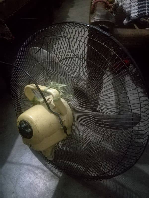 12v fan 1