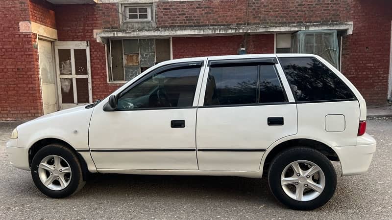 Suzuki Cultus VXR 2004 3