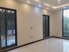 Modern 2 Kanal Lower Locked Upper Portion For Rent in DHA Phase 2 Block U Near Park