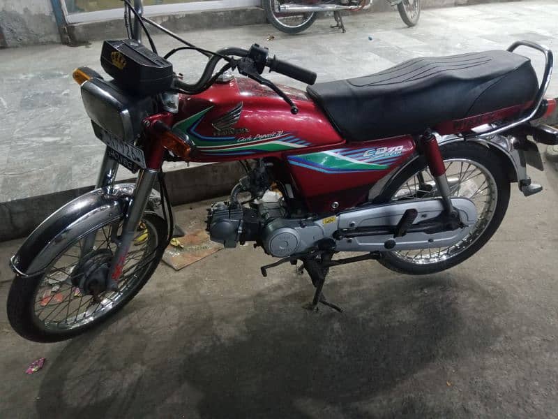 Honda CD 70 2017 model 4