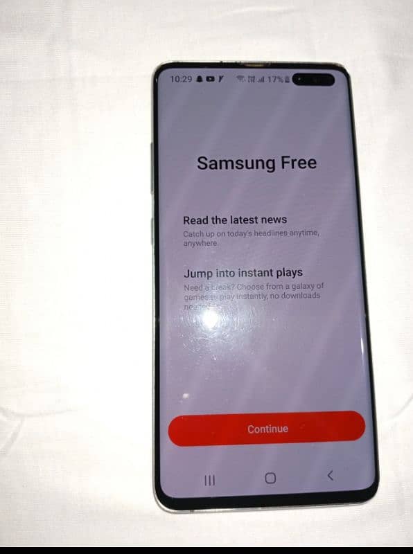 Samsung Galaxy S105G 1