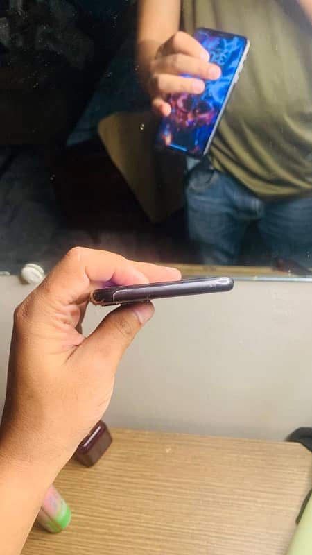 iphone 11 Pro Max Dual PTA 64GB 3