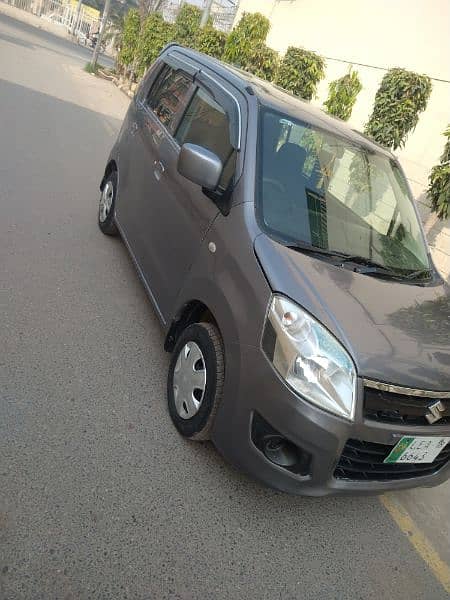 Suzuki Wagon R 2018 4