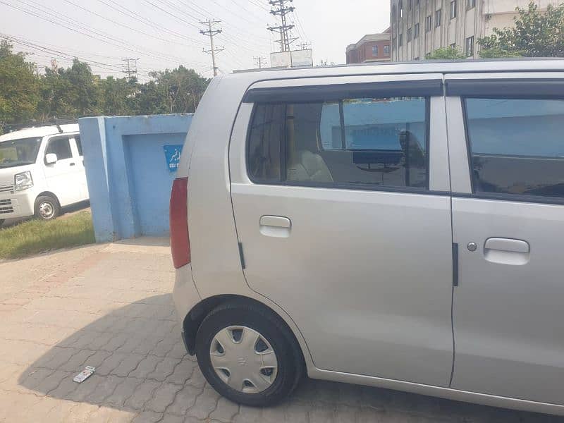 Suzuki Wagon R VXL 2016 18