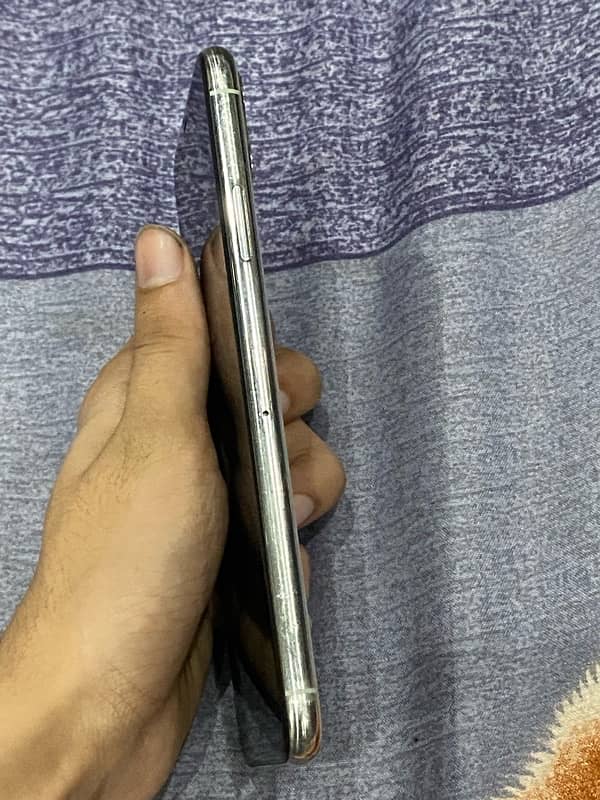 Iphone 11 pro max 256gb non pta 10/10 5