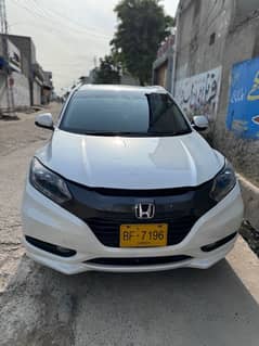 Honda Vezel 2015