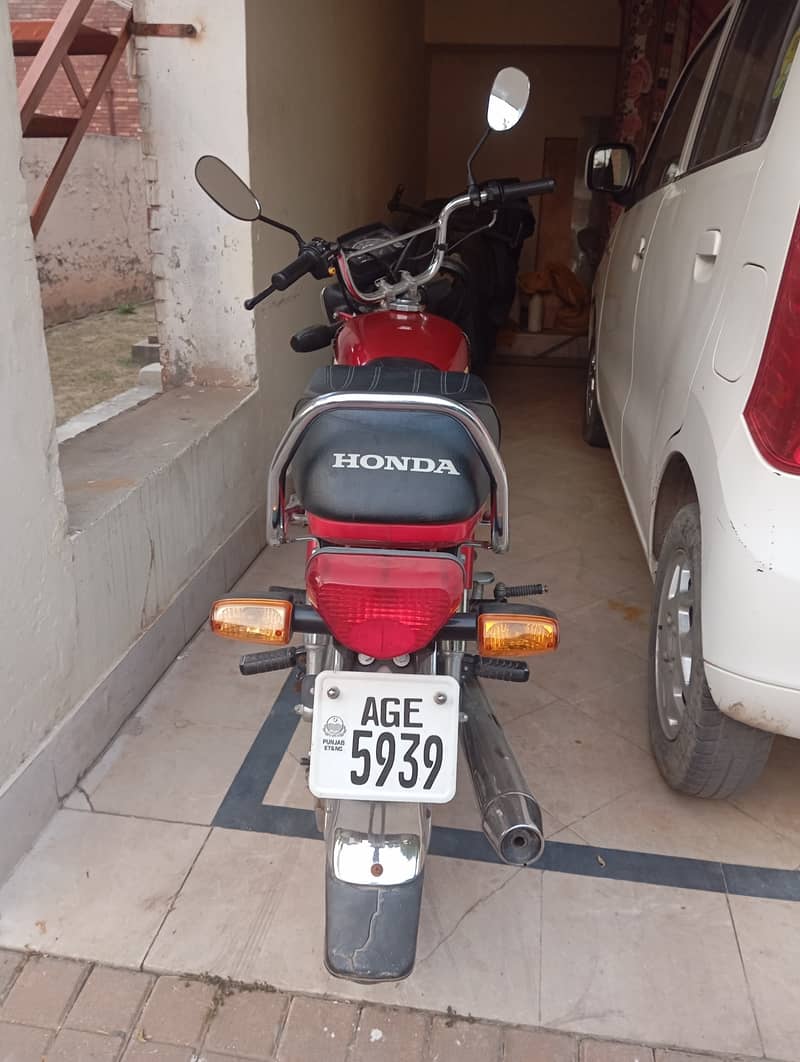 Honda CD70 2021 Red 0