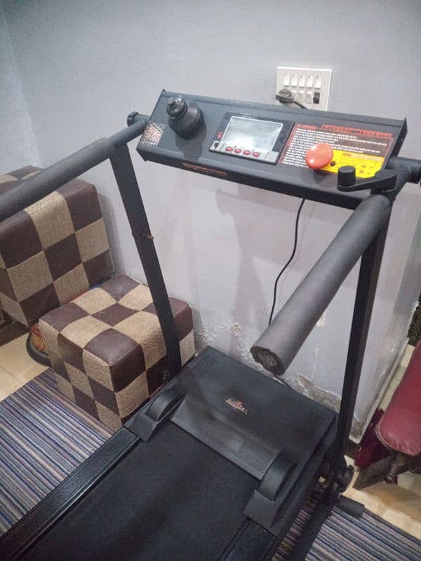 electric treadmill LQ138 1