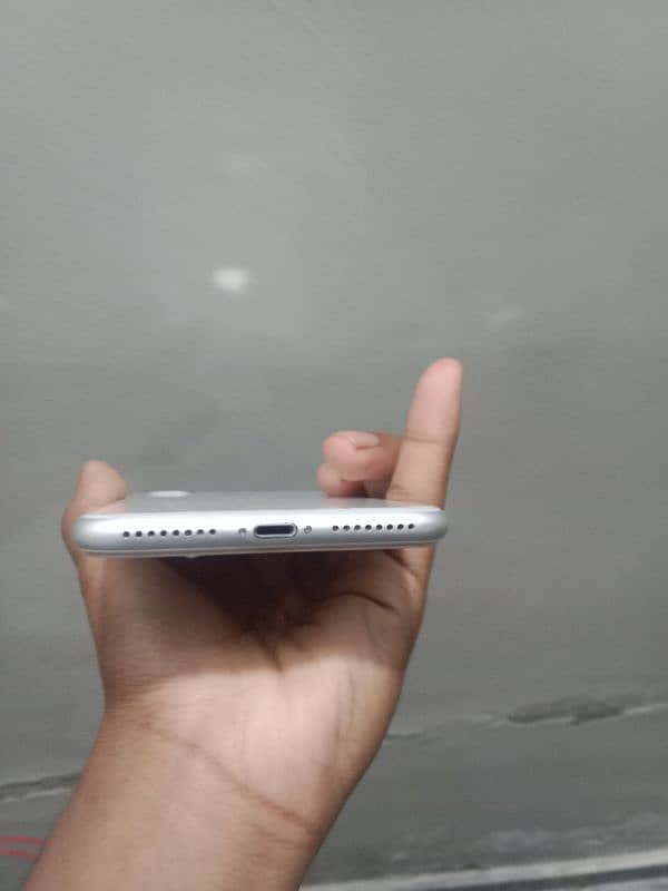 iPhone 8 plus fingerprint working all okay 0