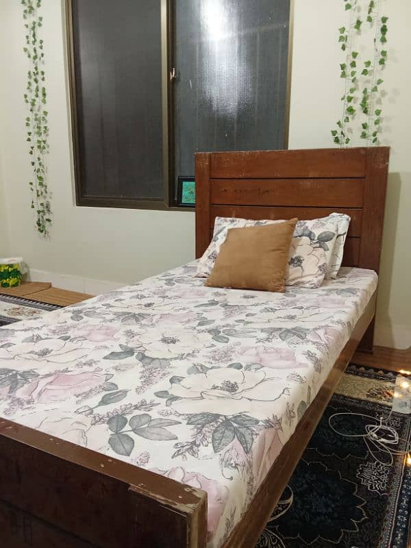 Single bed with mattress 1