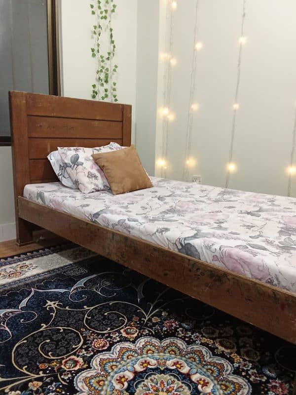 Single bed with mattress 2