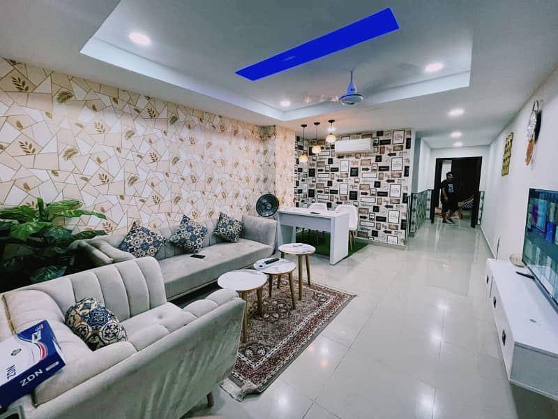 1 BHK Luxury Apartment In Bahria Town Civic Center Phase 4 2