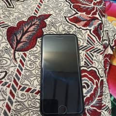 Iphone SE(2nd generation) condition 10/10 battery health 80 waterpack