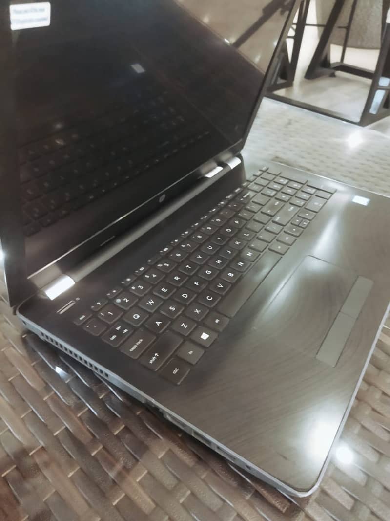 HP NOtebook i7 8th 16GB Ram 128 GB SSD 1 TB HDD Touch 2