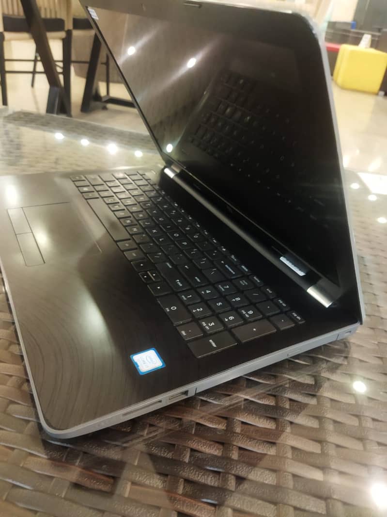 HP NOtebook i7 8th 16GB Ram 128 GB SSD 1 TB HDD Touch 3