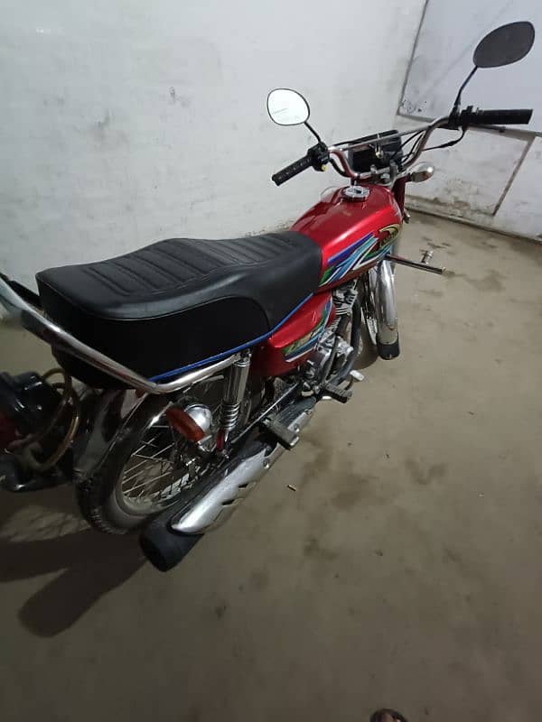 united 125 just like new condition urgent sale 3