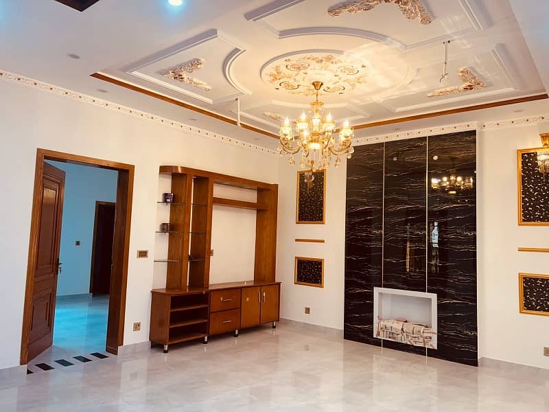 10 Marla Brand new spanish style luxery double storey stylish house vip available for sale in wapdatown lahore with original pics by fast property services 3