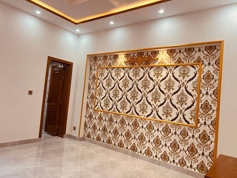 10 Marla Brand new spanish style luxery double storey stylish house vip available for sale in wapdatown lahore with original pics by fast property services 6