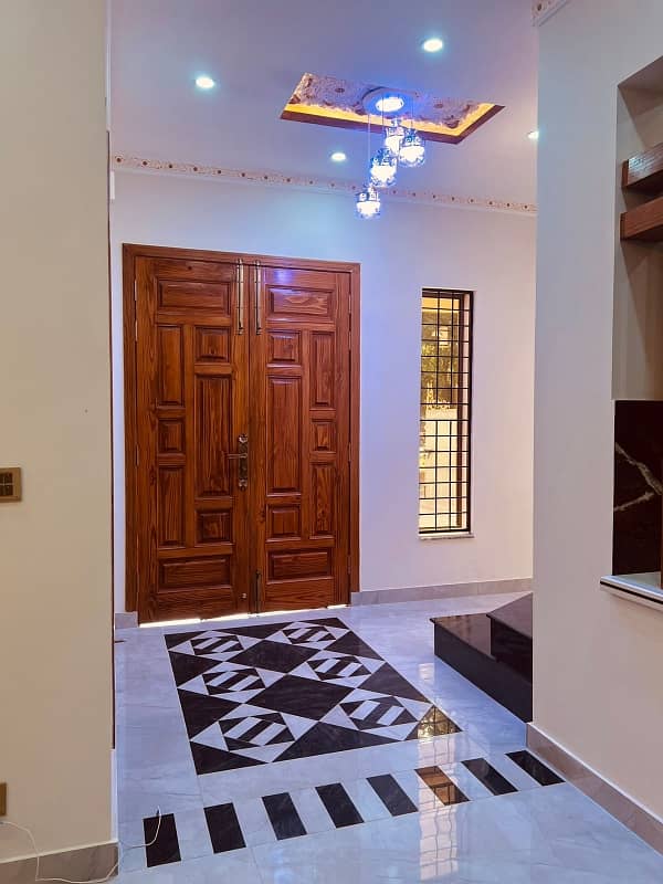 10 Marla Brand new spanish style luxery double storey stylish house vip available for sale in wapdatown lahore with original pics by fast property services 10