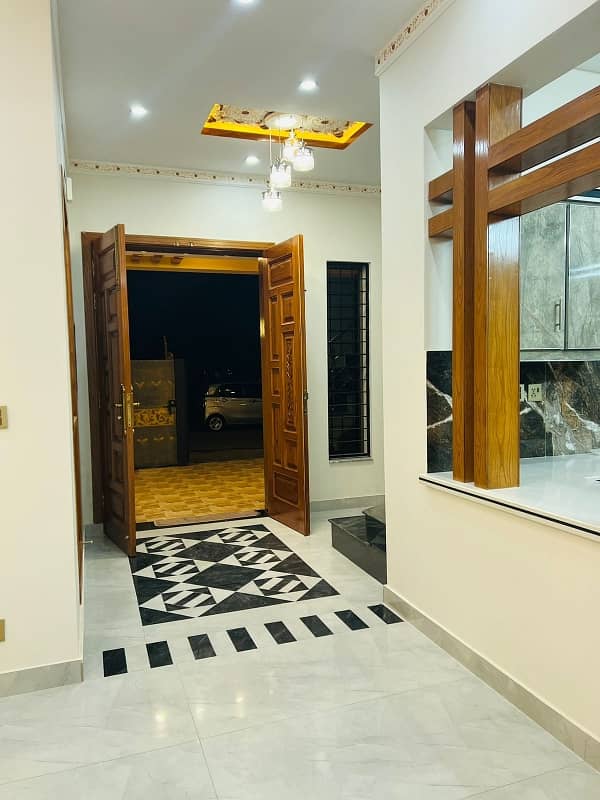 10 Marla Brand new spanish style luxery double storey stylish house vip available for sale in wapdatown lahore with original pics by fast property services 41