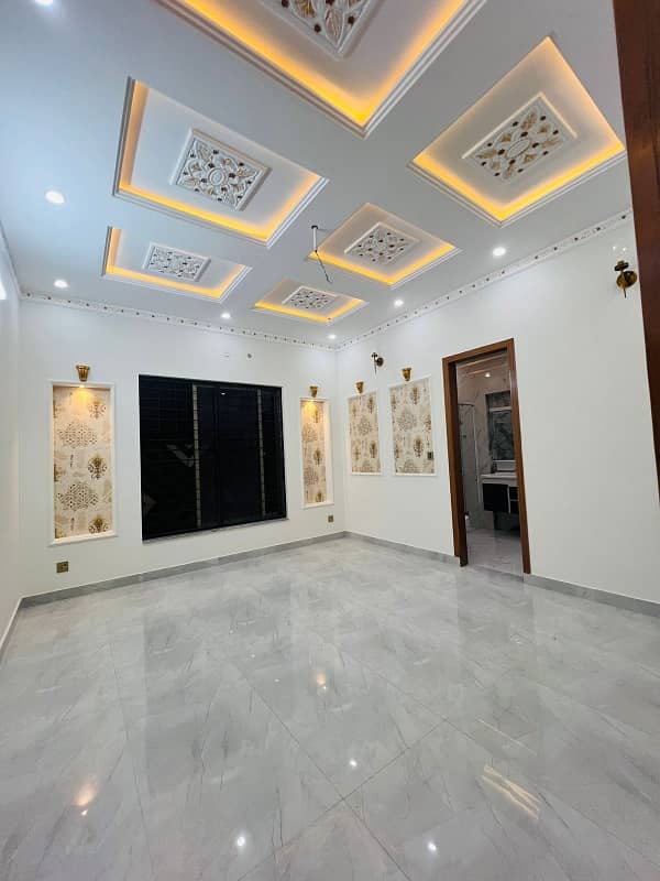 10 Marla Brand new spanish style luxery double storey stylish house vip available for sale in wapdatown lahore with original pics by fast property services 44