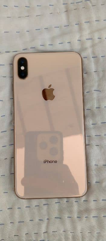 iPhone Xs Max 2