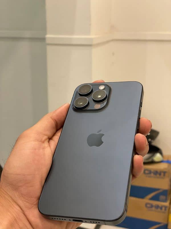 Iphone 15 pro max 256gb Jv Blue Titanium 0