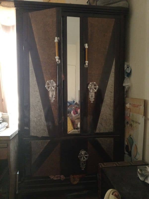 Steel almari wardrobe (Only serious people) 3