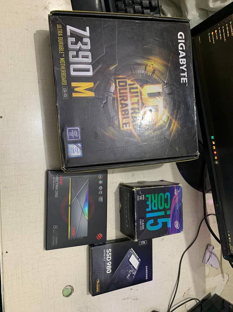 i5 8th gen 16gb ram rgb  1tb samsung nvme 5