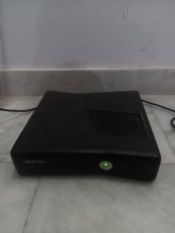 XBOX 360 SLIM 0