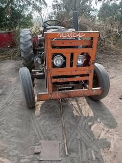 Tractor Massi 135