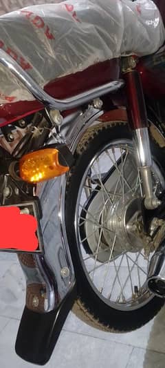 Honda 70 model 2024 condition 10by10