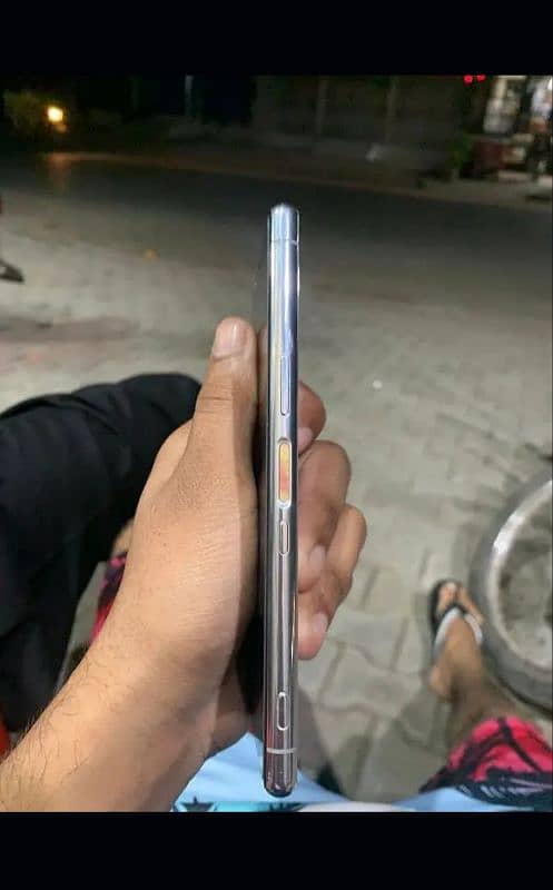 Sony Xperia 5 6/64 PTA approved water proof 03424176237whatsapp 4