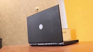 Dell precision M4800 gaming Laptop i7 4th gen 2gb Nvidia graphics card