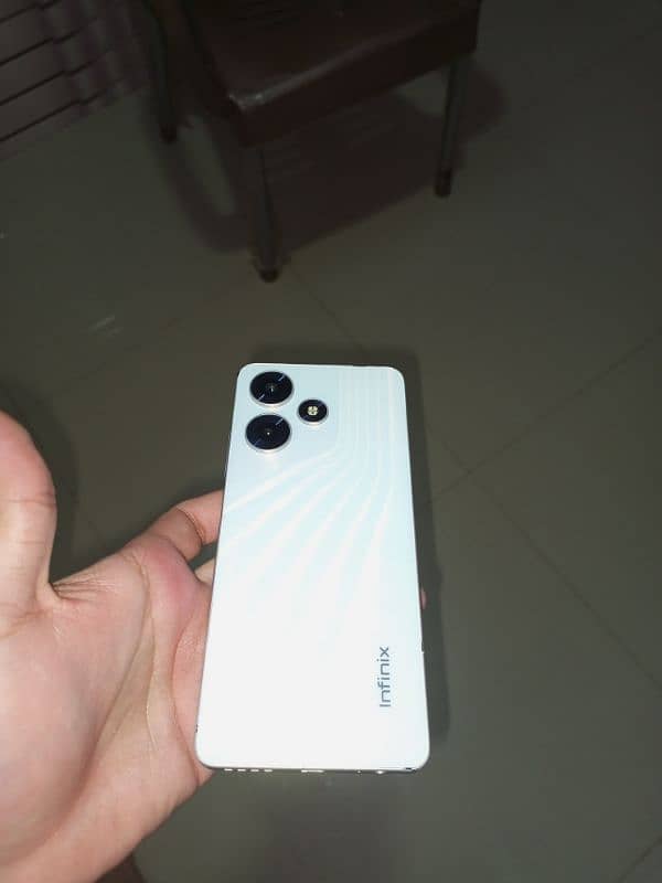 INFINIX HOT 30 16/128GB 1