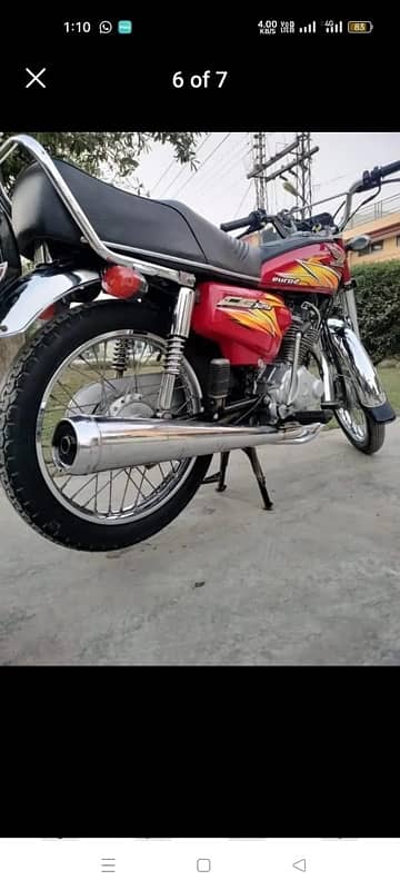 Honda 125 Red Color 1