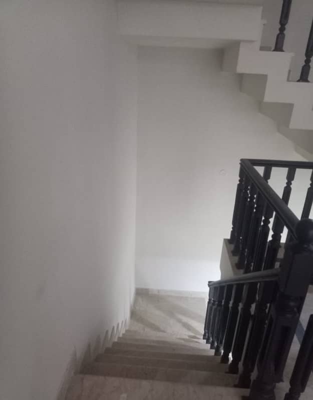 12 Marla House For Sale In Johar Town Lahore 7