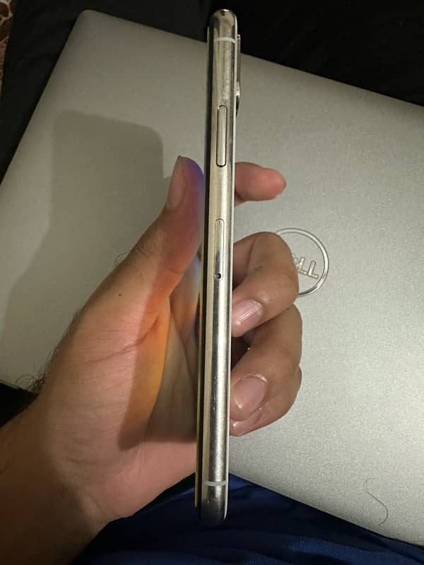 Iphone X 64 GB PTA Approved 1