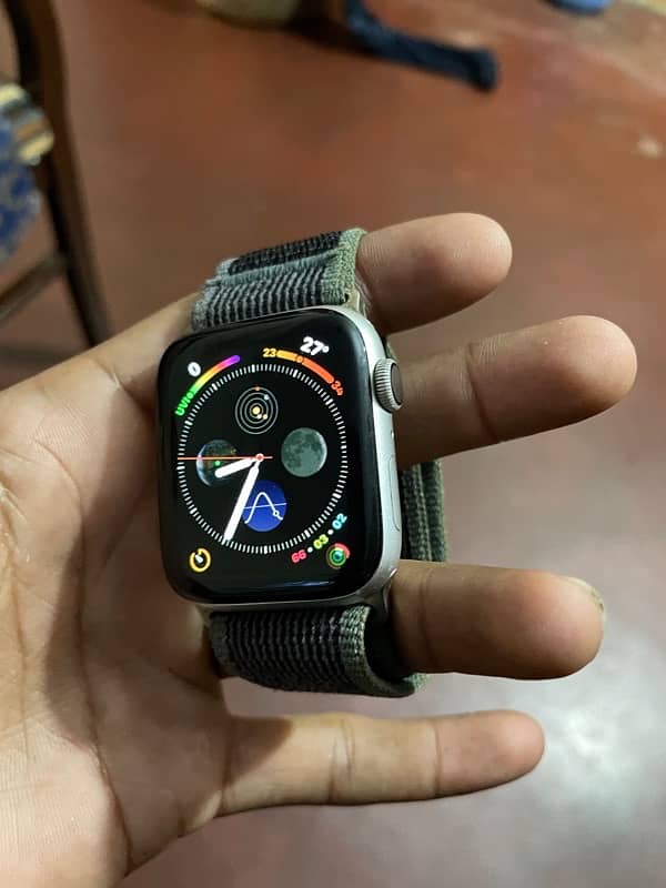 iwatch series 4 44mm 3