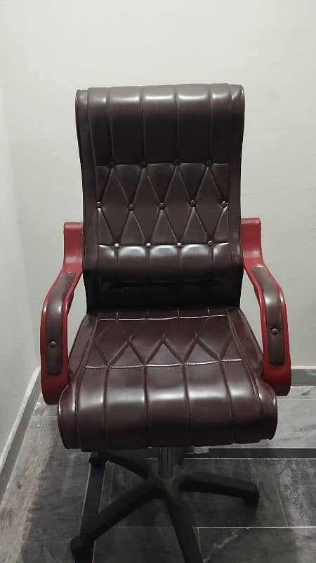 Office comfortable Chairs 3 pieces 8