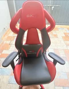 Never used gaming chair