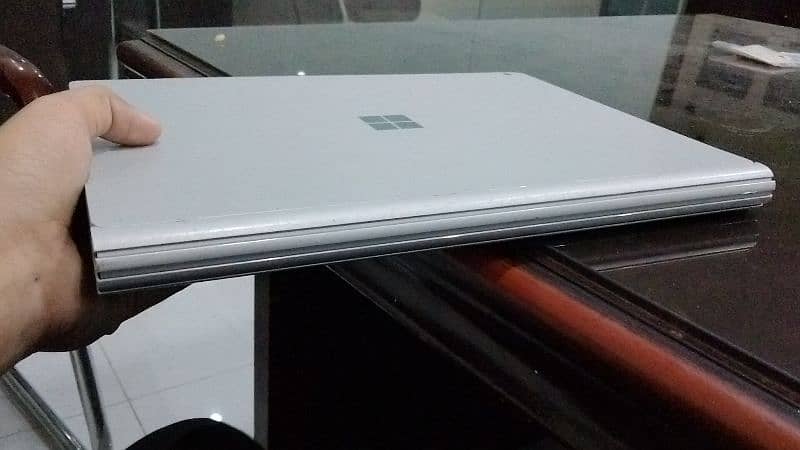 Microsoft Surface Book 6