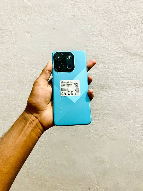 Tecno Spark Go 2023 model 4+3/64 pta approved 03095223360 call 6