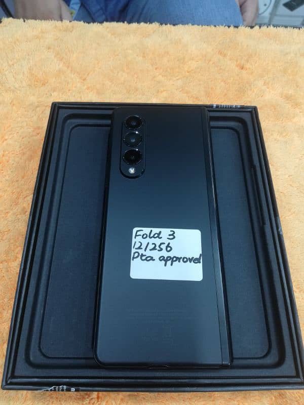 Samsung galaxy Z Fold3 official pta approved 256gb 0