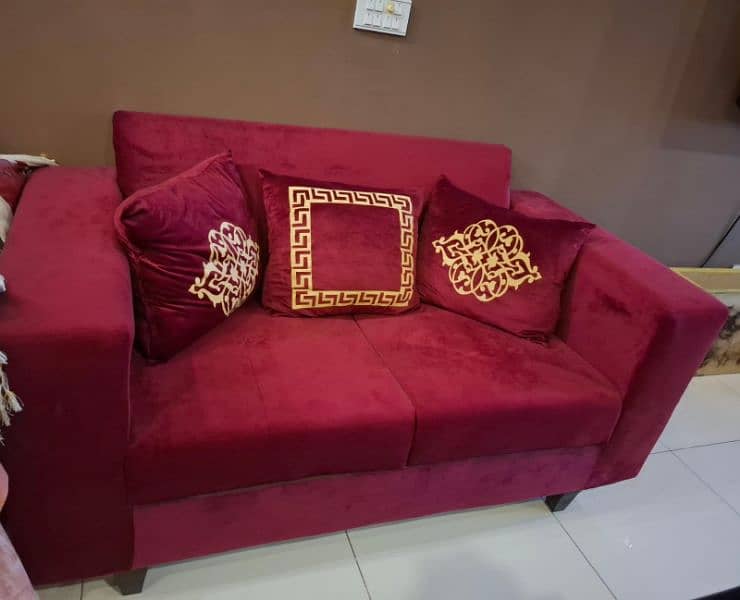 Sofa Set with Table's 4