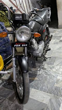 Suzuki GD110 all ok Gray color halka sa dhuwa smok deti hai