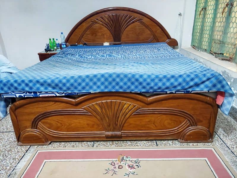 Pure Sheesham Wood Bed and Side Table 1